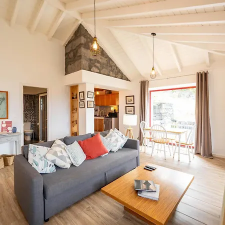 Villa Liiiving In Azores - Main House *
