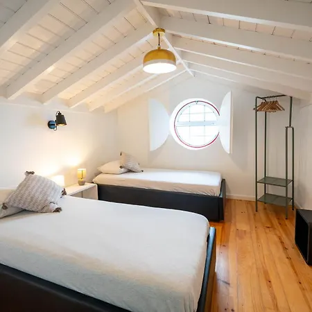 Liiiving In Azores - Main House Villa Foros