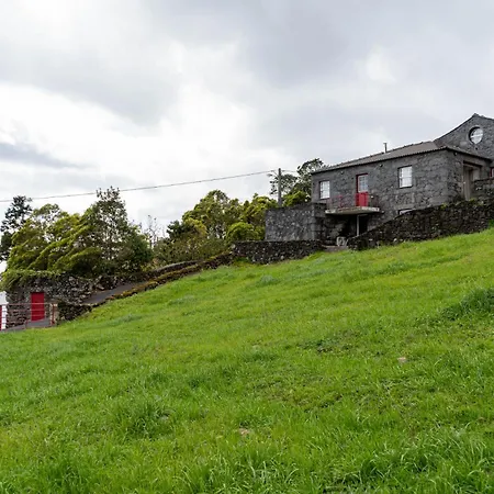Liiiving In Azores - Main House Foros
