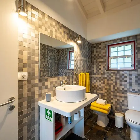 Villa Liiiving In Azores - Main House Foros
